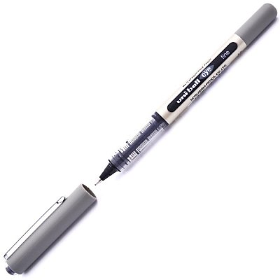 UNİ-BALL UB-157 EYE FINE ROLLER KALEM 0.7 mm Siyah